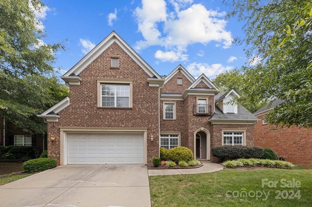 $800,000 | 2309 River Oaks Drive | Waxhaw