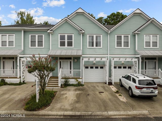 $310,000 | 108 River Gate Lane | Federal Point Township - New Hanover County