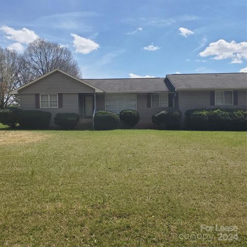 $3,100 | 4604 West Sugar Creek Road | Rockwell Park-Hemphill Heights