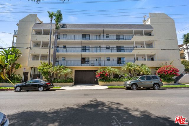 $4,200 | 11975 Texas Avenue, Unit 303 | West Los Angeles