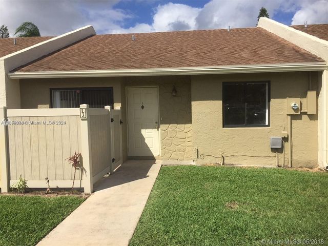 $339,900 | 10295 Boca Bend West