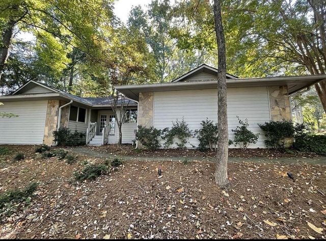 $3,500 | 4198 Lake Rill Court | East Cobb