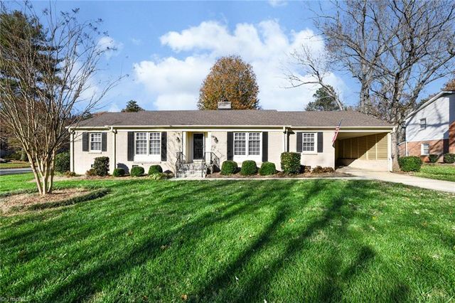 $339,900 | 907 Meade Drive | Hamilton Hills