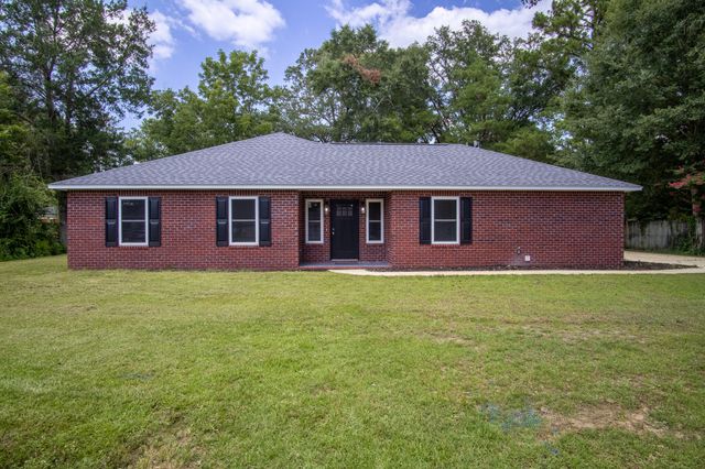 $305,000 | 203 Adams Drive | Crestview