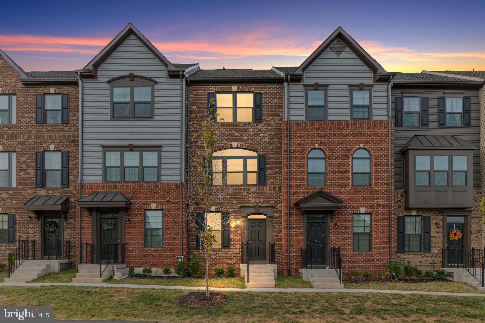 Stunning brick front TH in Foster's Glen