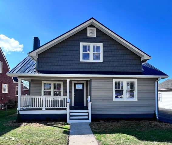 $299,900 | 2401 East Center Street | Highland Park