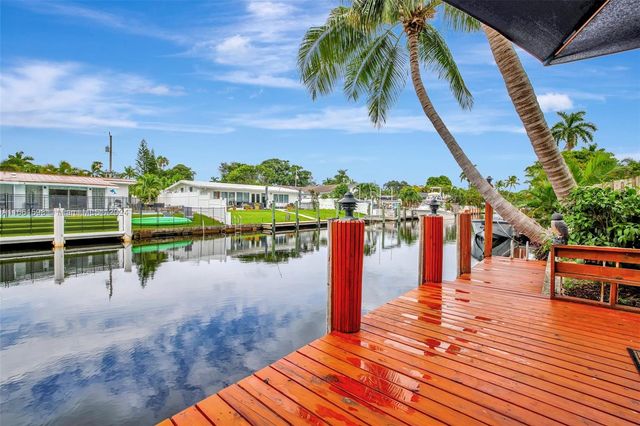 $850,000 | 2497 Bimini Lane | Lauderdale Isles