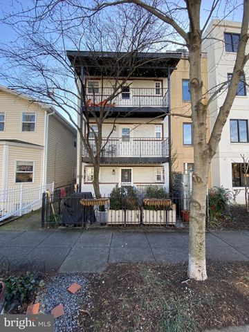 $2,650 | 754 Park Road Northwest, Unit 2 | Columbia Heights