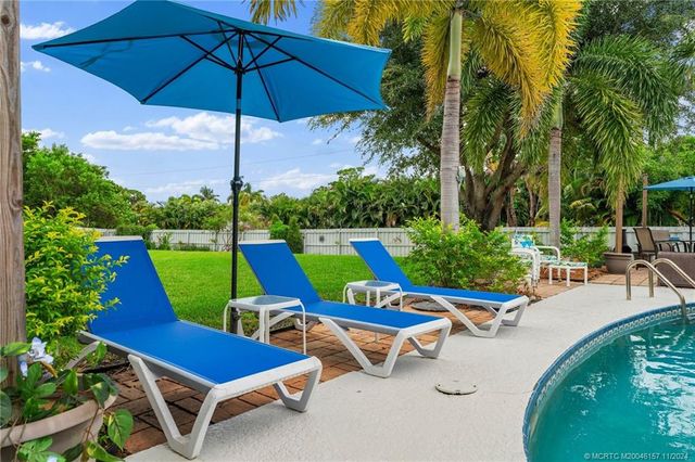 $699,900 | 2868 Northeast Cold Spring Drive | Jensen Beach