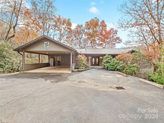 $925,000 | 97 Shenandoah Terrace | Montreat