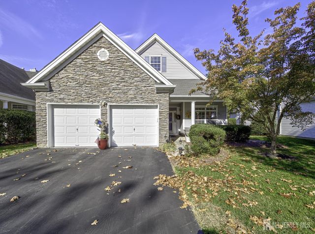 $564,999 | 25 Cardinal Flower Lane | West Windsor Township - Mercer County