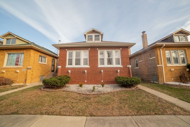 $259,000 | 8249 South Cornell Avenue | Avalon Park