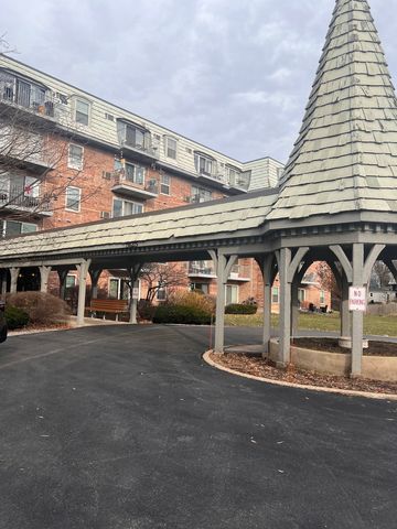 $1,300 | 5125 Blodgett Avenue, Unit 514 | Downers Grove