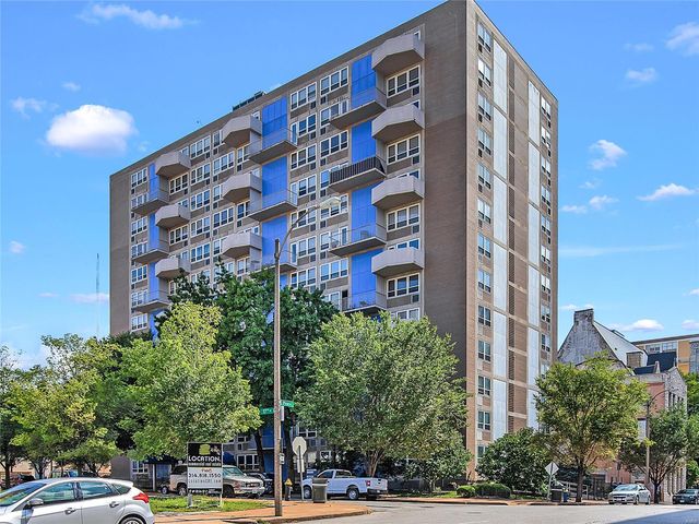 $800 | 210 North 17th Street, Unit 210 | Downtown St. Louis