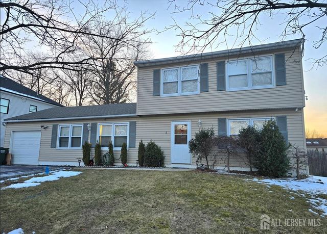 $3,200 | 5 Netherwood Circle | North-Potters-New Dover