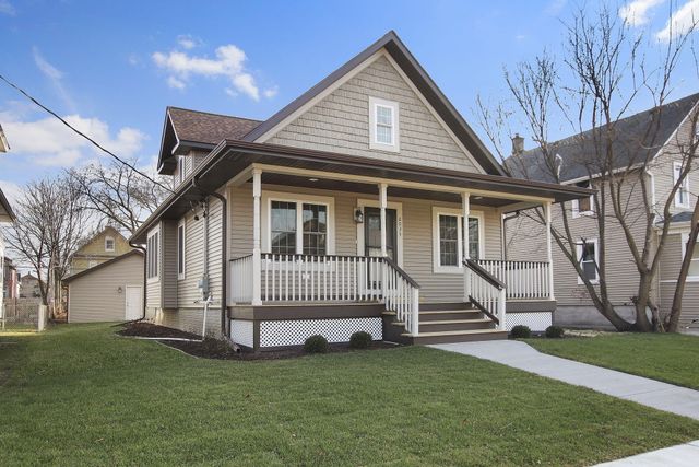 $283,000 | 6035 25th Avenue | Uptown - Kenosha