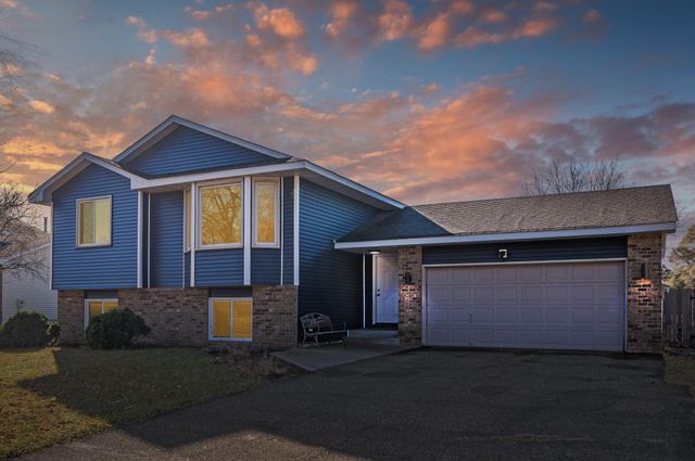 $399,900 | 11970 Jonquil Street Northwest | Coon Rapids