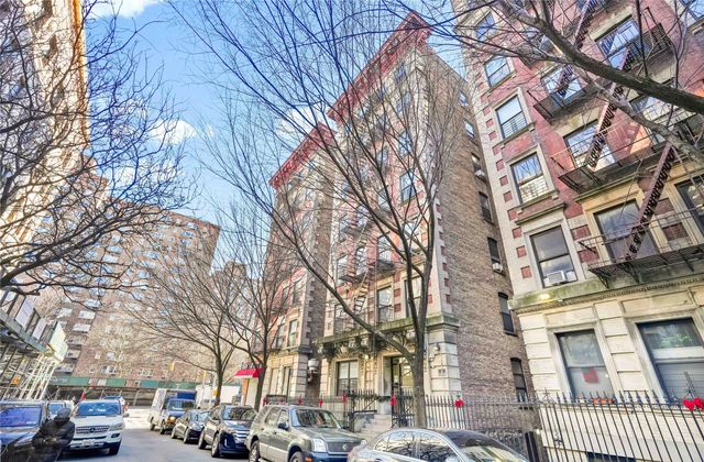 $430,000 | 100 West 141st Street, Unit 76 | Central Harlem