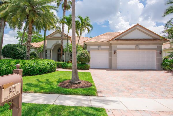 $1,641,000 | 8421 Egret Lakes Lane | Ibis Golf and Country Club