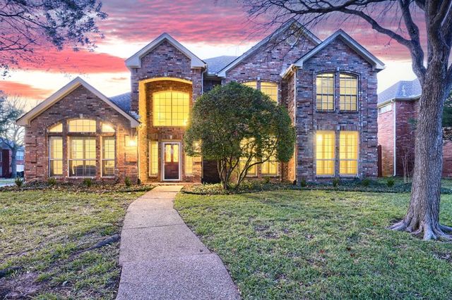 $769,500 | 7201 Valley Bend Way | Plano