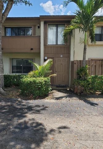 $3,000 | 11533 Southwest 109th Road, Unit 21G | Kendall