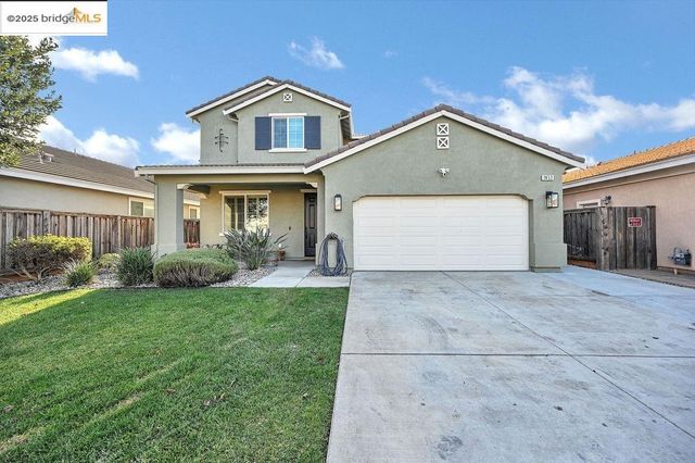 $733,900 | 1453 Big Redwood Drive | Oakley