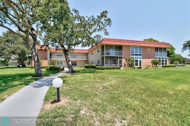 $199,900 | 63 Woodland Drive, Unit 203 | Florida Ridge