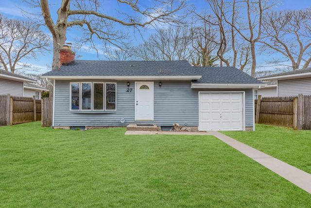 $479,000 | 27 Laurelton Avenue | Selden