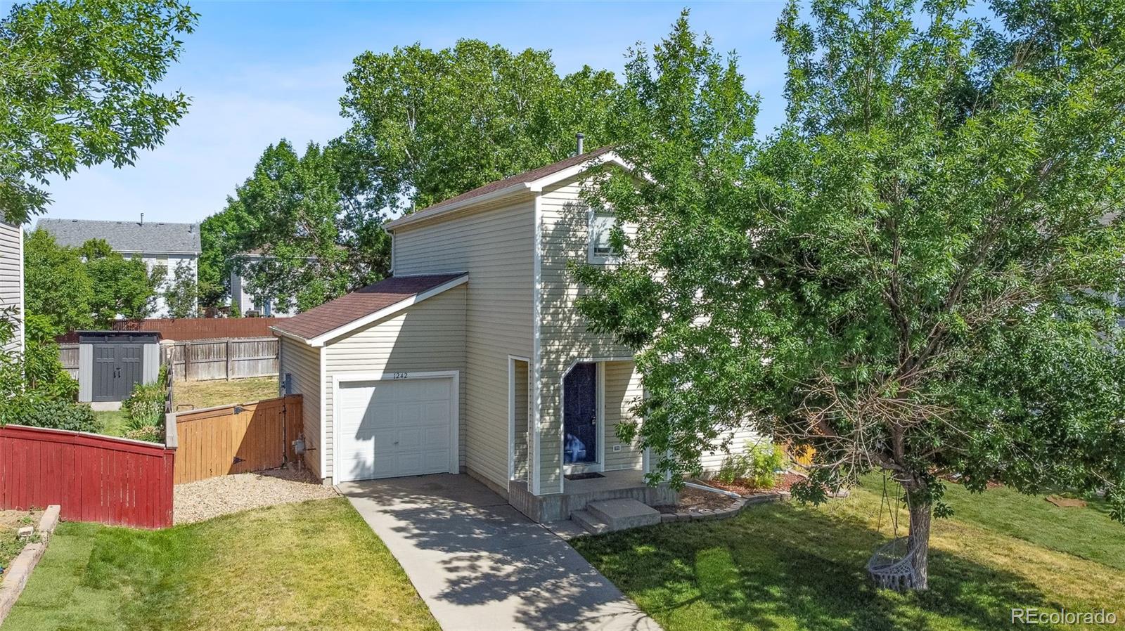 a front view of house with yard