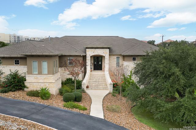 $1,299,000 | 22718 Fossil Peak | North San Antonio