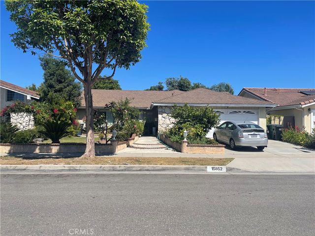 $1,290,000 | 15852 Redlands Avenue | Westminster