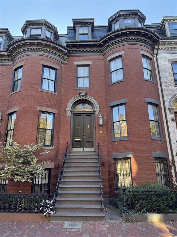 a front view of a residential apartment building