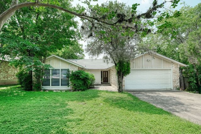 $3,295 | 3114 Honey Tree Lane | Westlake