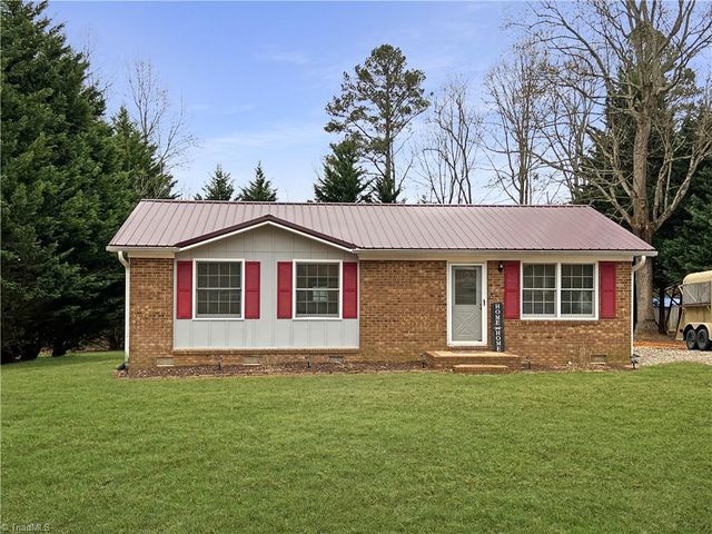 $194,900 | 203 South Ridge Run Lane | Rock Creek Township - Wilkes County