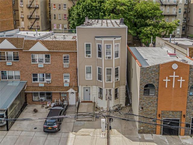 $1,100,000 | 1917 Crotona Avenue | East Tremont