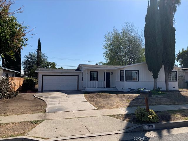 $3,200 | 708 South Hollenbeck Street | Azusa-Cameron