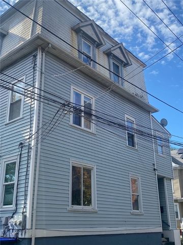 $1,900 | 350 Blackstone Street, Unit 3 | Upper South Providence