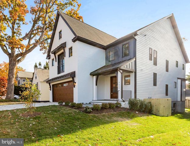 $2,229,000 | 4630 15th Street North | Waycroft-Woodlawn