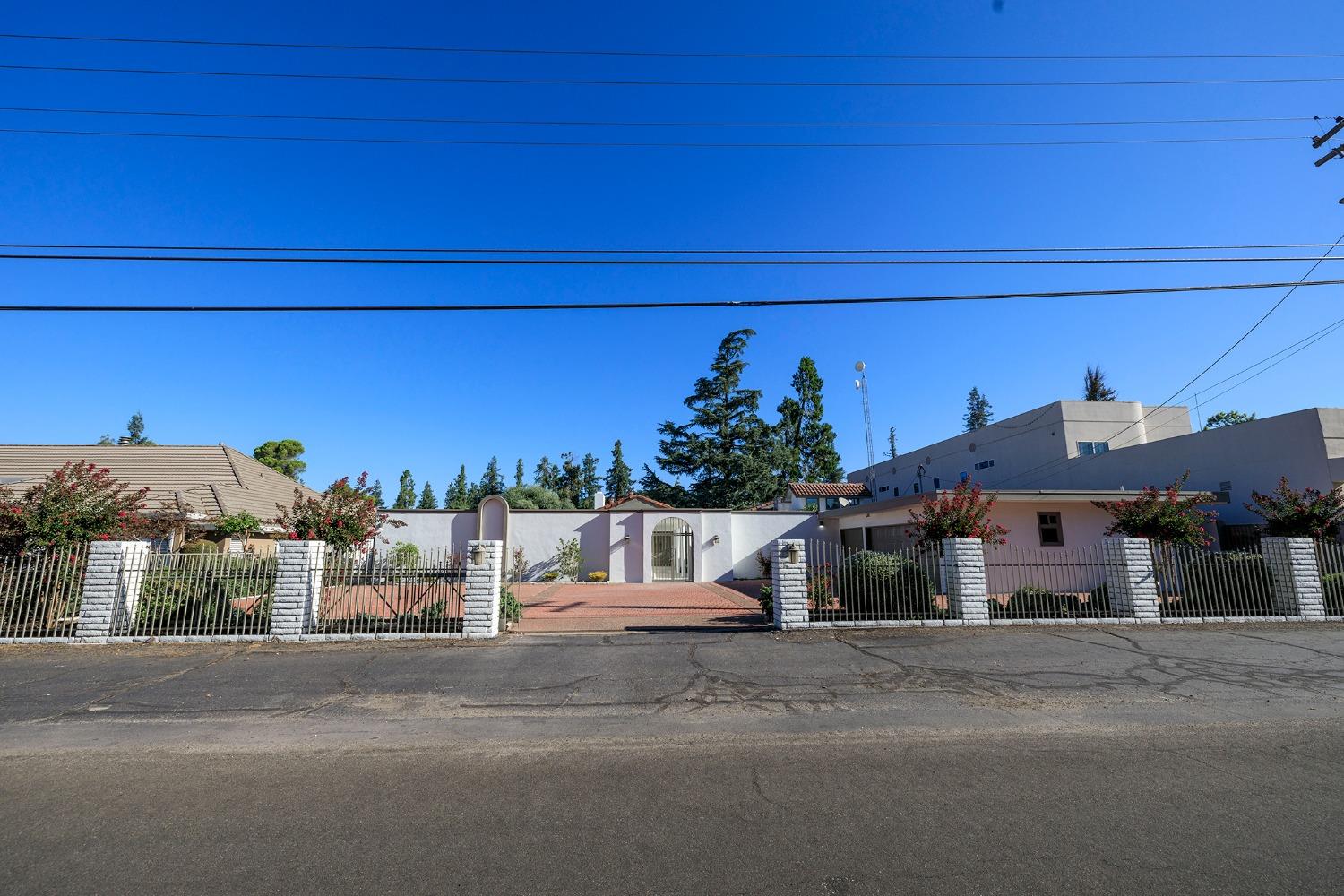 a view of a house with a street view