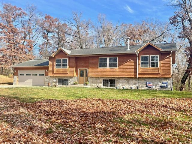 $425,000 | 15314 640th Street | Claremont Township - Dodge County