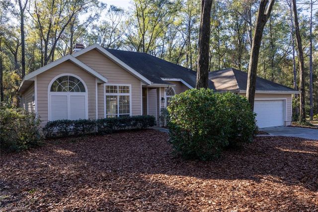 $450,000 | 10111 Southwest 56 Lane | Haile Plantation