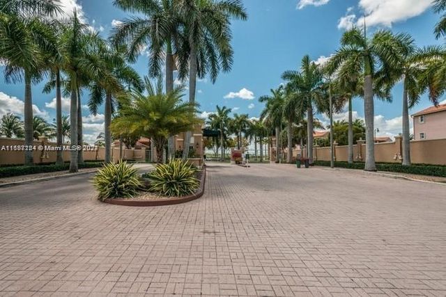 $3,000 | 6520 Northwest 114th Avenue, Unit 1628 | Doral