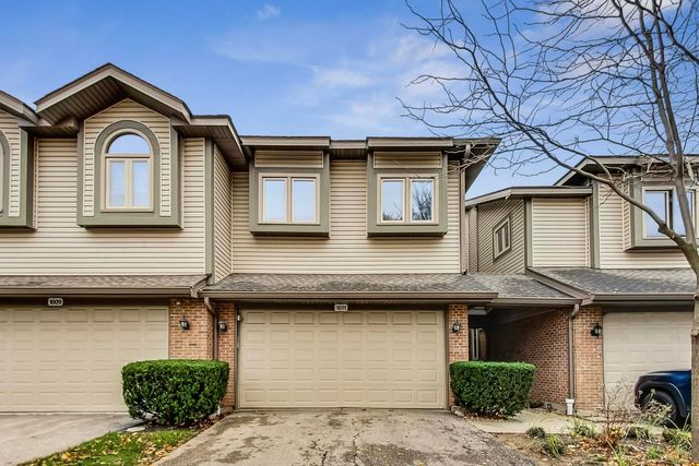 $410,000 | 1011 Arbor Court | Mount Prospect