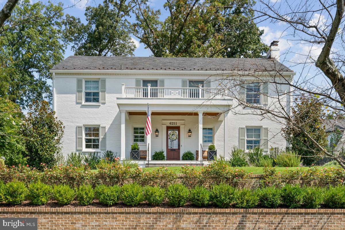 front view of house with a small yard