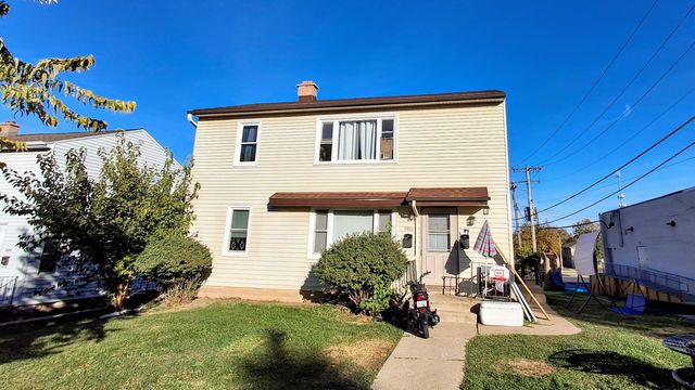 $279,900 | 3020 South 61st Street | Fairview