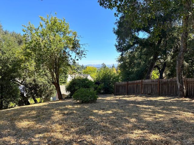 $225,000 | 7580 Washington Avenue | Sebastopol