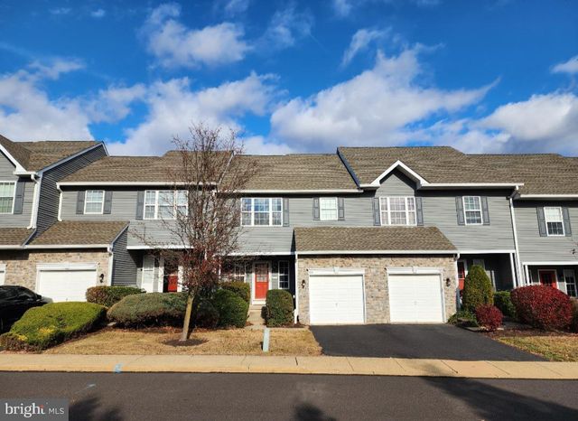 $495,000 | 154 Woodstream Court | Solebury Township - Bucks County