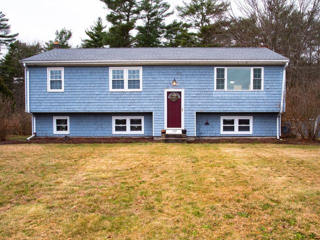 $565,500 | 1737 Washington Street | East Bridgewater