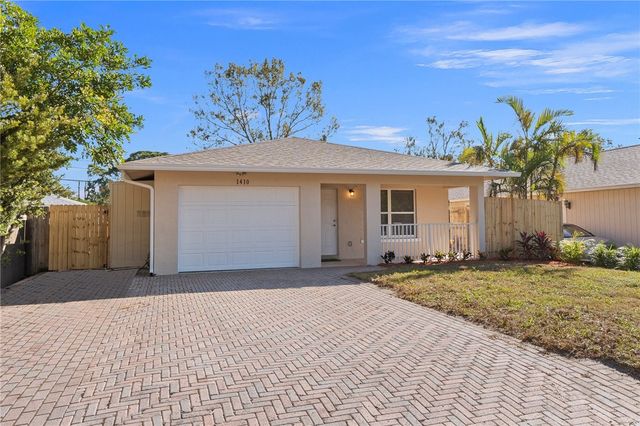 $329,000 | 1410 20th Avenue Southwest | Florida Ridge