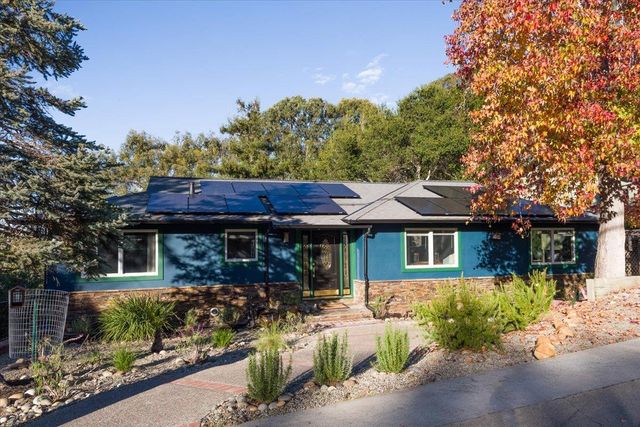 $2,695,000 | 3939 Kingridge Drive | San Mateo Knolls